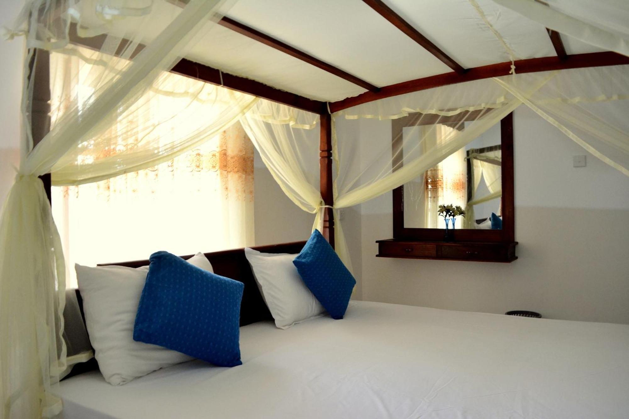 Willpattu Wild Watch Hotel Habawewa Room photo